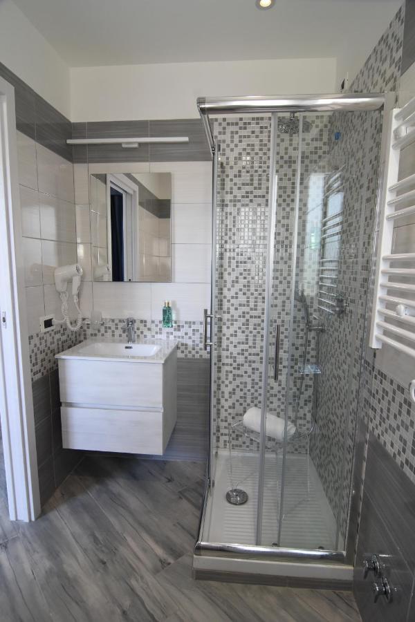 Hotel Calypso Pontecagnano Dış mekan fotoğraf